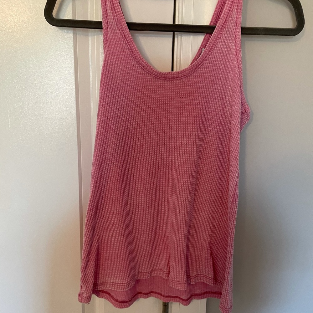 Pink tank top